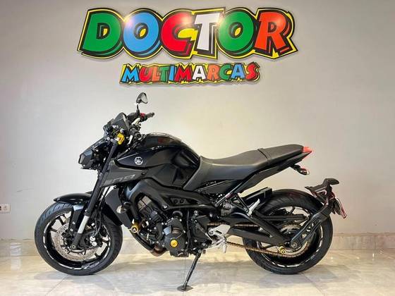 YAMAHA MT-09 YAMAHA MT-09